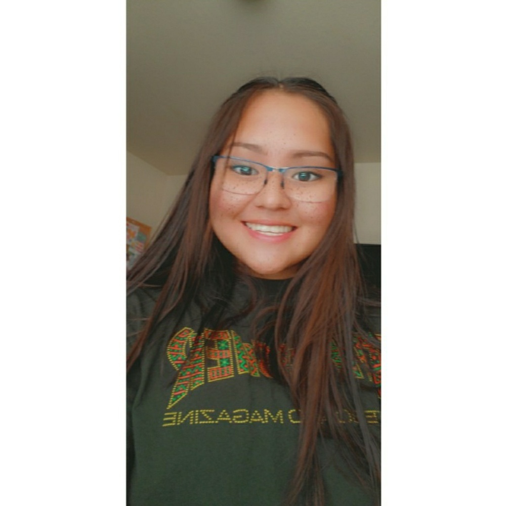Meet your Posher, Laina